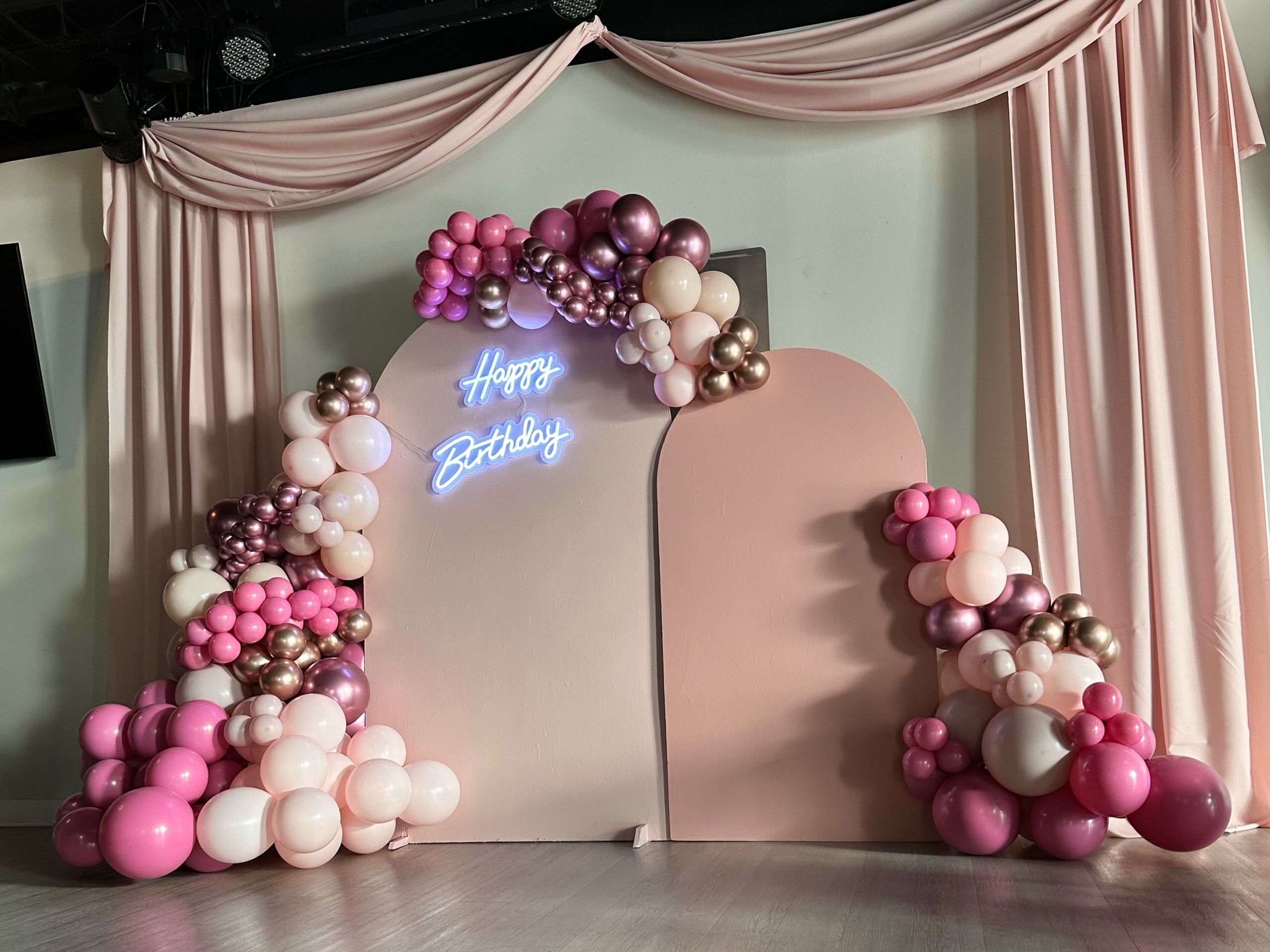 Small-Party-Venues-Near-Auburn-Hills-MI